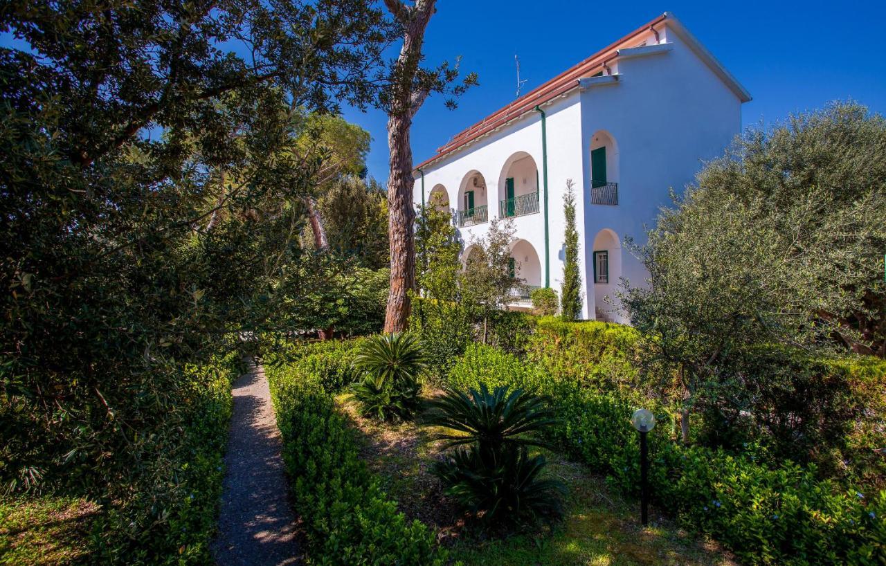 Villa Marta Taranto Exteriör bild