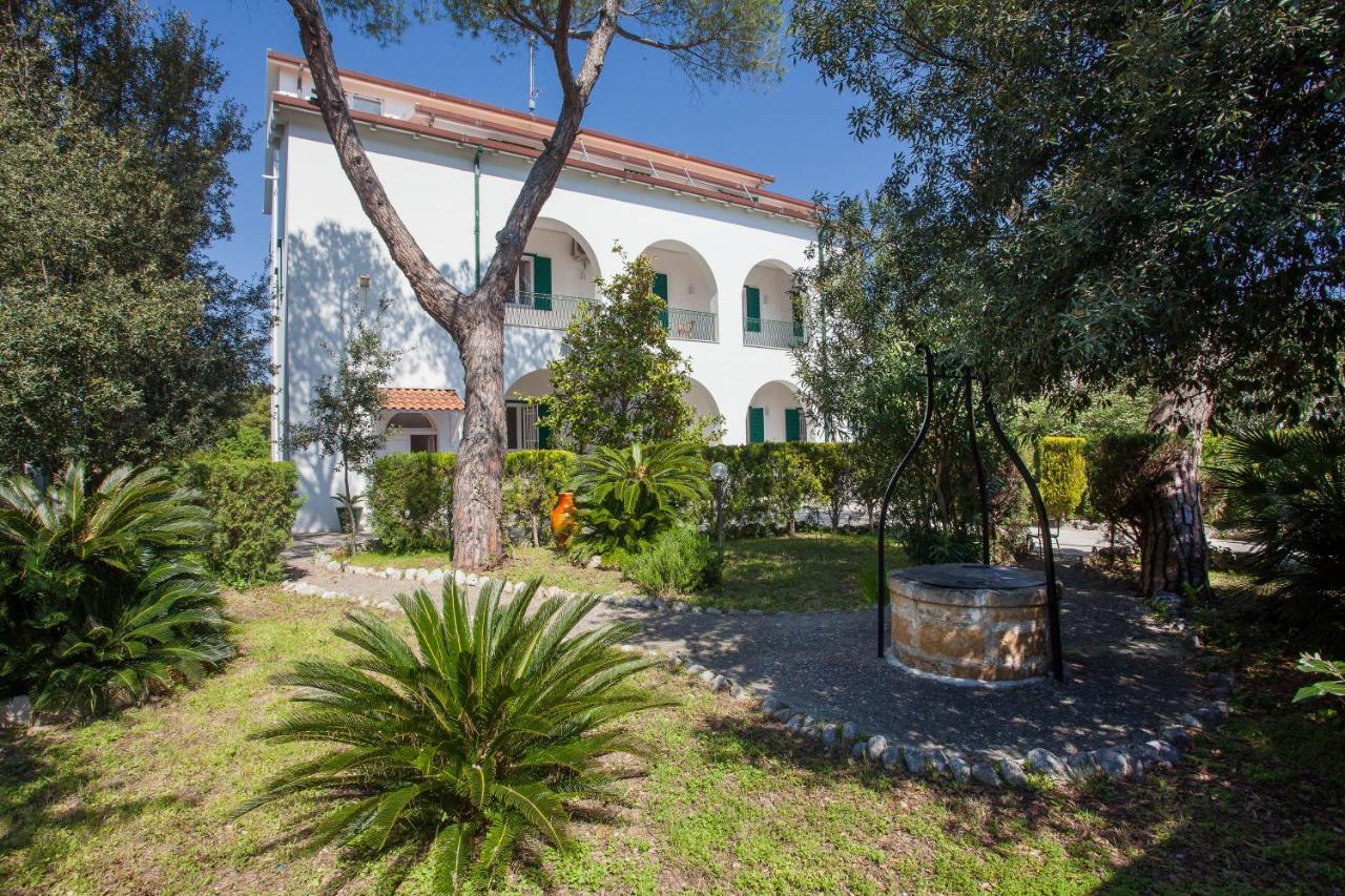 Villa Marta Taranto Exteriör bild