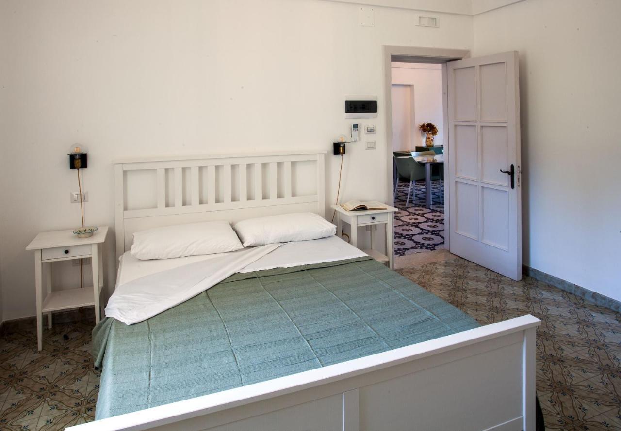 Villa Marta Taranto Exteriör bild